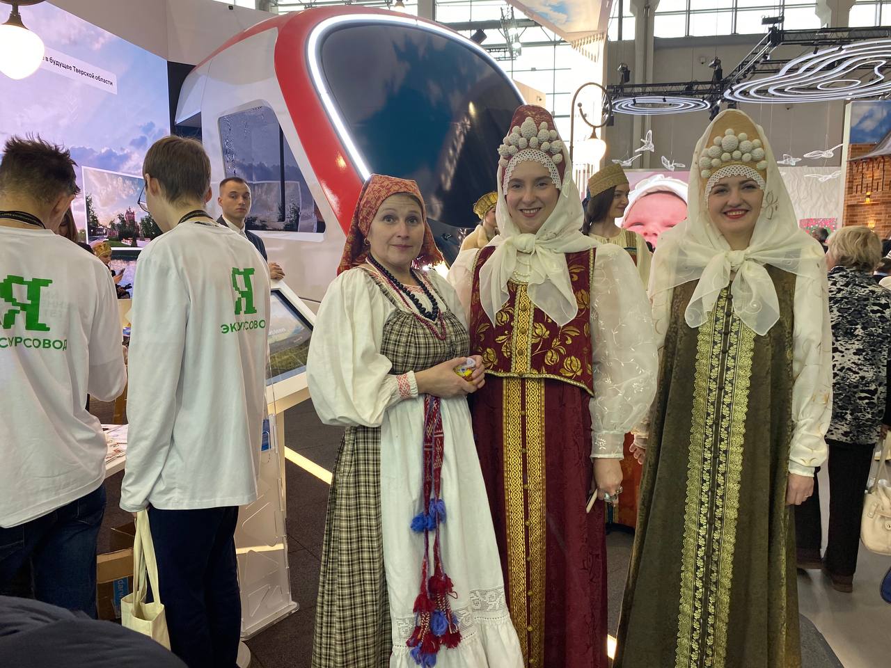 Мастерицы из Тверской области представили регион на Всероссийском женском форуме