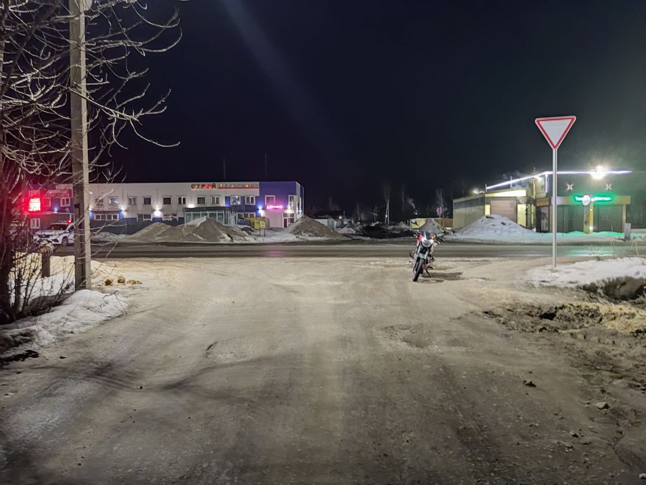 В Твери в аварии пострадал несовершеннолетний мотоциклист