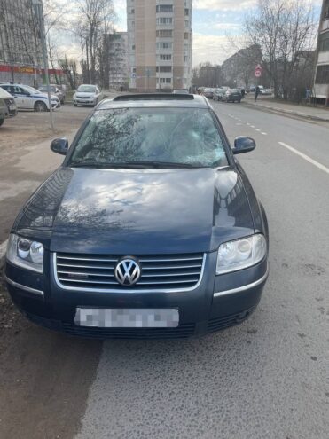 В Твери пенсионер хотел перейти дорогу вне перехода и попал под колеса автомобиля В Твери пенсионер хотел перейти дорогу вне перехода и попал под колеса автомобиля