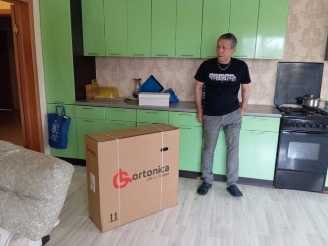 Инвалид первой группы из Тверской области передал на нужды СВО инвалидную коляску