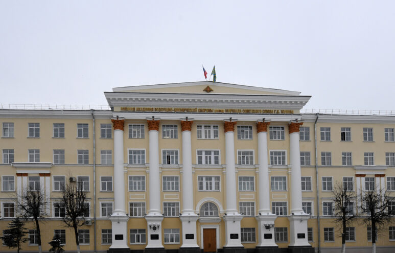 В Военной академии Жукова в Твери состоялось торжественное мероприятие, посвященное Дню войск противовоздушной обороны