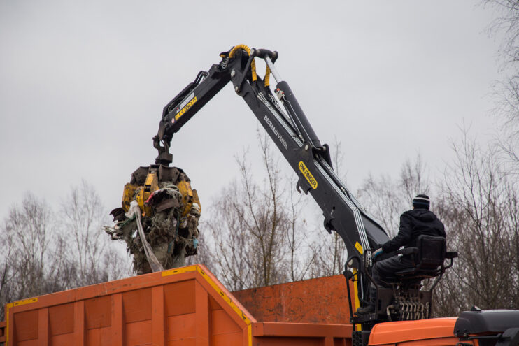 В Тверской области ликвидируют 98 несанкционированных свалок и расчистят озеро Селигер В Тверской области ликвидируют 98 несанкционированных свалок и расчистят озеро Селигер