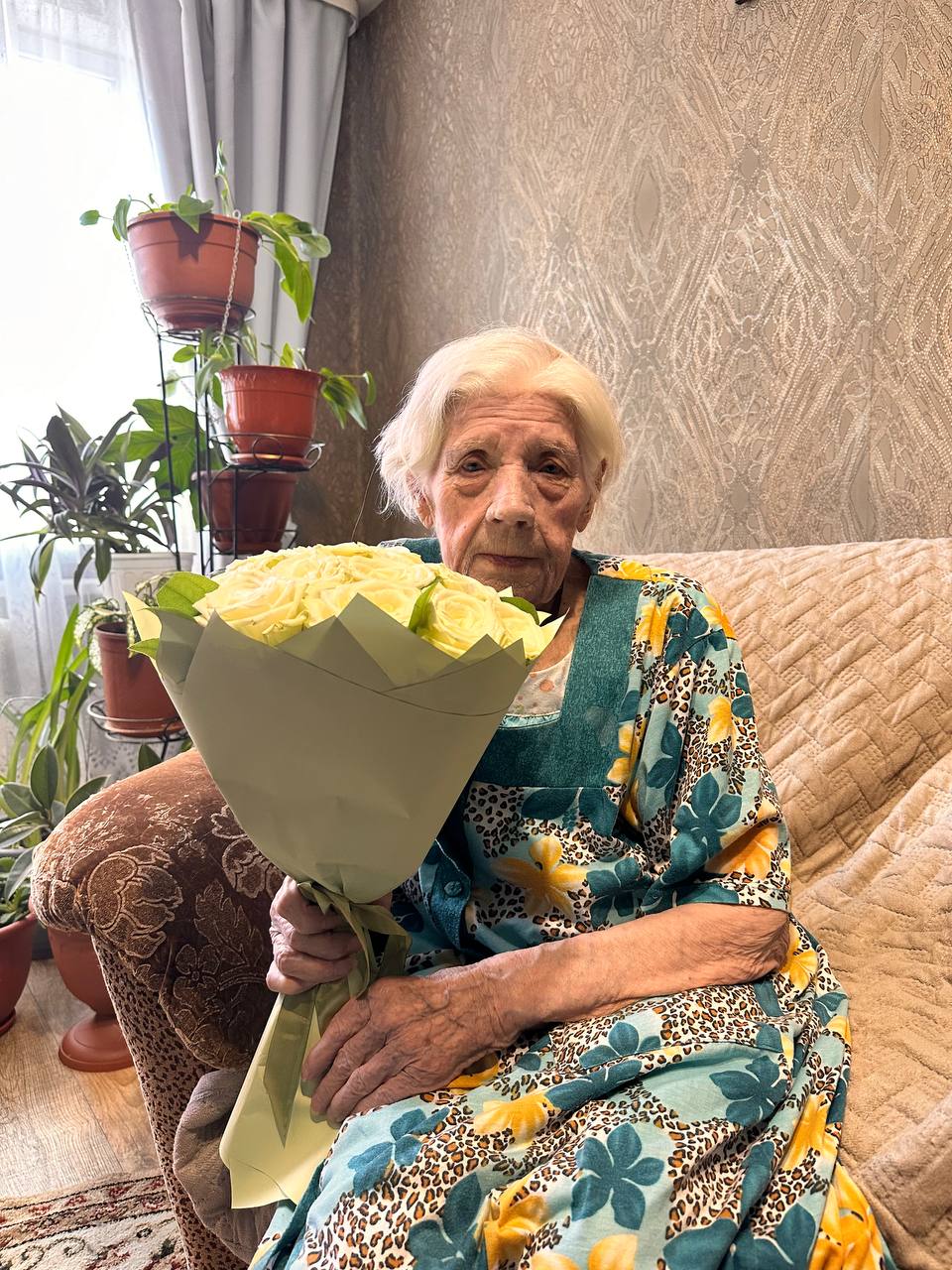 Игорь Руденя поздравил со 100-летием участницу Великой Отечественной войны Валентину Александровну Федотову Игорь Руденя поздравил со 100-летием участницу Великой Отечественной войны Валентину Александровну Федотову
