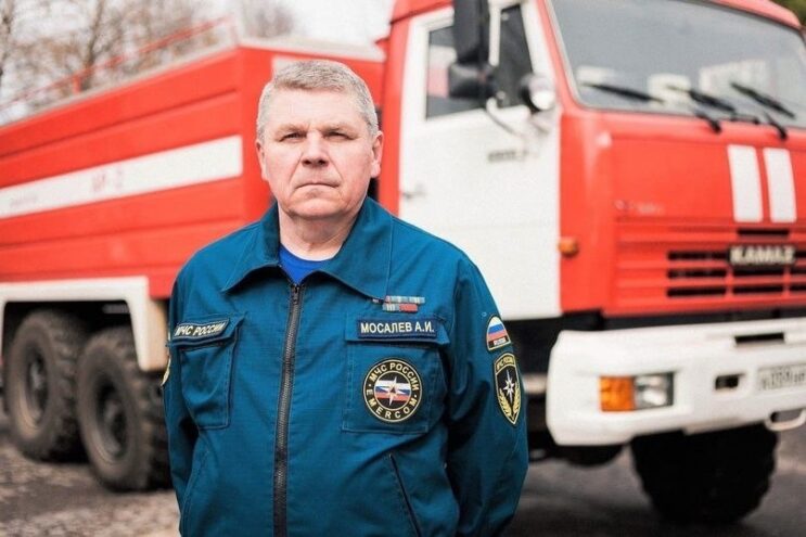 Александр Мосалёв: Очень важно, чтобы наши мужчины шли на контрактную службу и становились настоящими защитниками Александр Мосалёв: Очень важно, чтобы наши мужчины шли на контрактную службу и становились настоящими защитниками