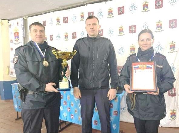 Бологовские транспортные полицейские заняли первое место на соревнованиях по стрельбе Бологовские транспортные полицейские заняли первое место на соревнованиях по стрельбе