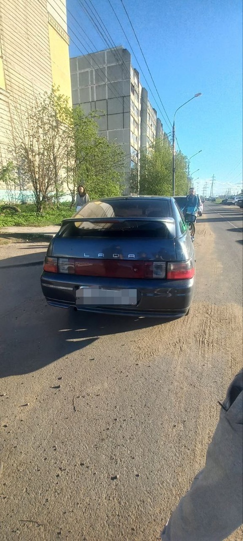 В Твери под колеса машины попал ребенок на велосипеде В Твери под колеса машины попал ребенок на велосипеде