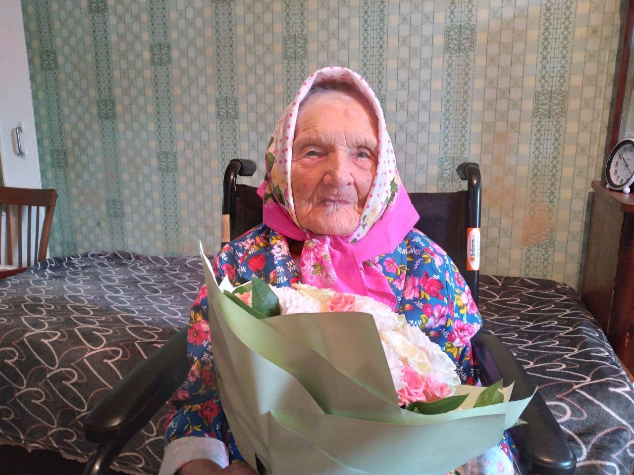 Губернатор Игорь Руденя поздравил со 102-летием ветерана Великой Отечественной войны Александру Кустову Губернатор Игорь Руденя поздравил со 102-летием ветерана Великой Отечественной войны Александру Кустову