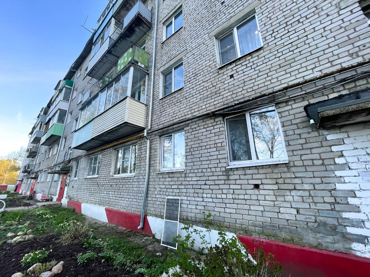 В Тверской области из окна выпал 5-летний мальчик