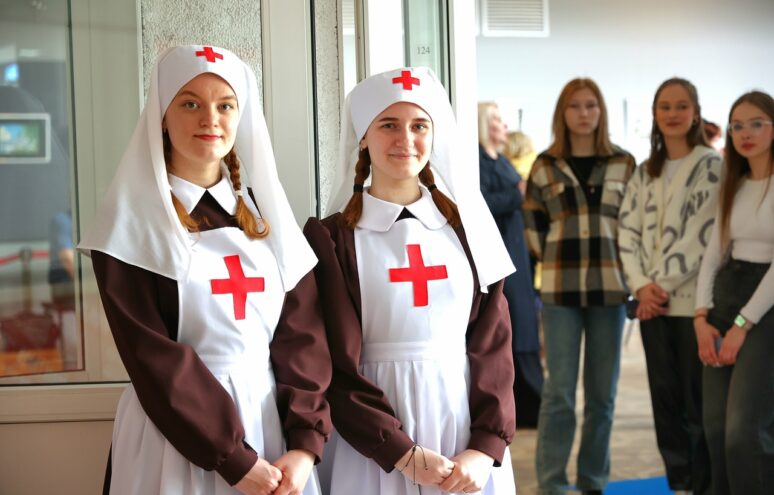 В Твери наградили лучших медсестер региона