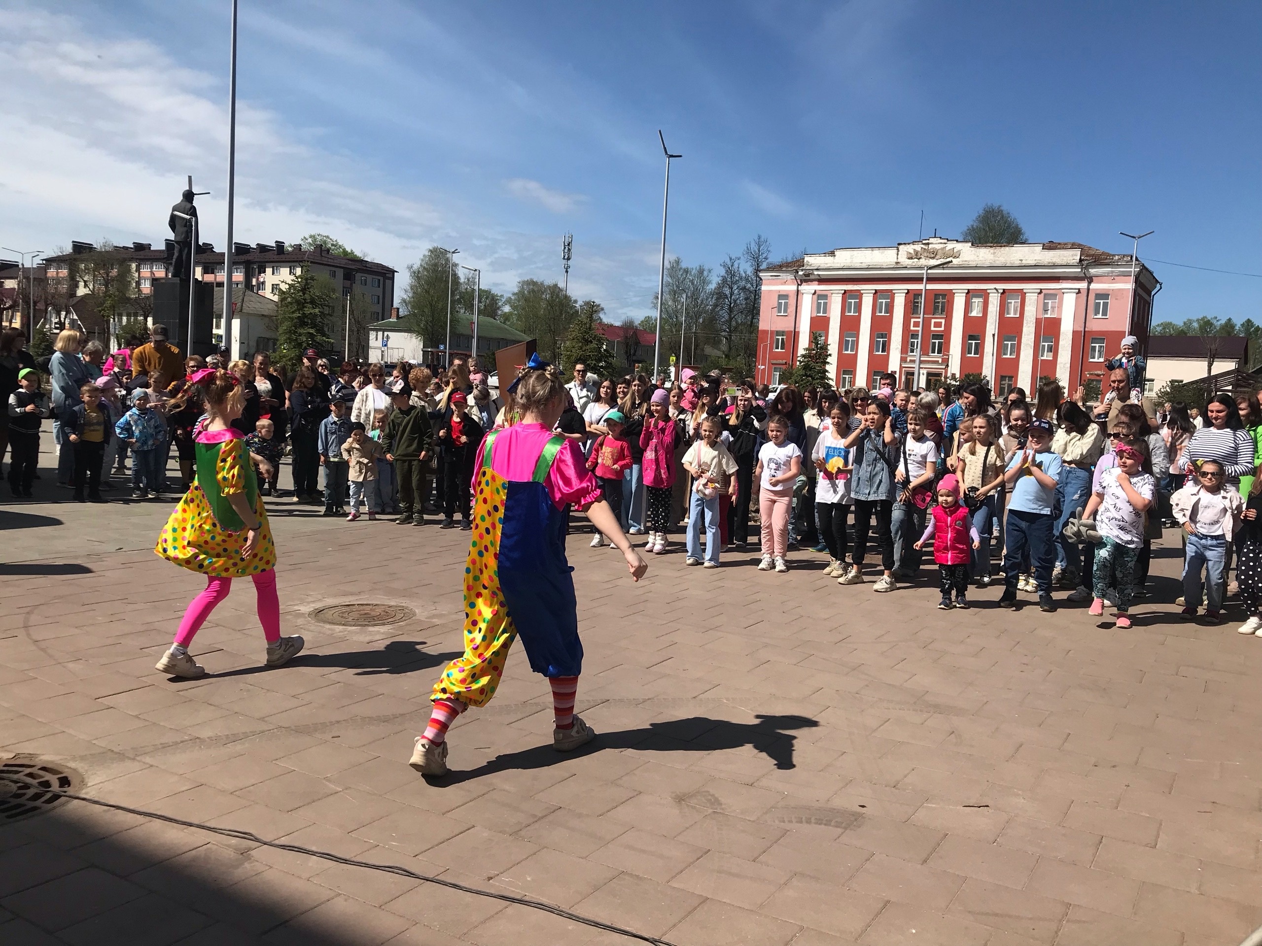 В городе Нелидово отмечают Первомай В городе Нелидово отмечают Первомай