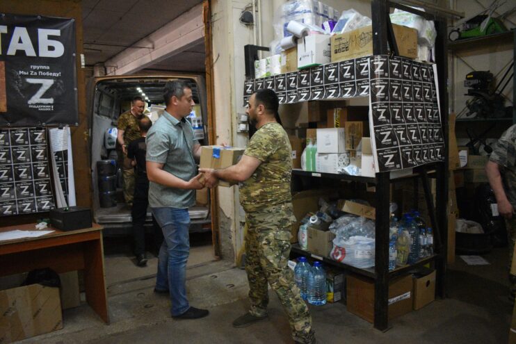 Тверские волонтёры отправили очередной гуманитарный груз в зону СВО Тверские волонтёры отправили очередной гуманитарный груз в зону СВО