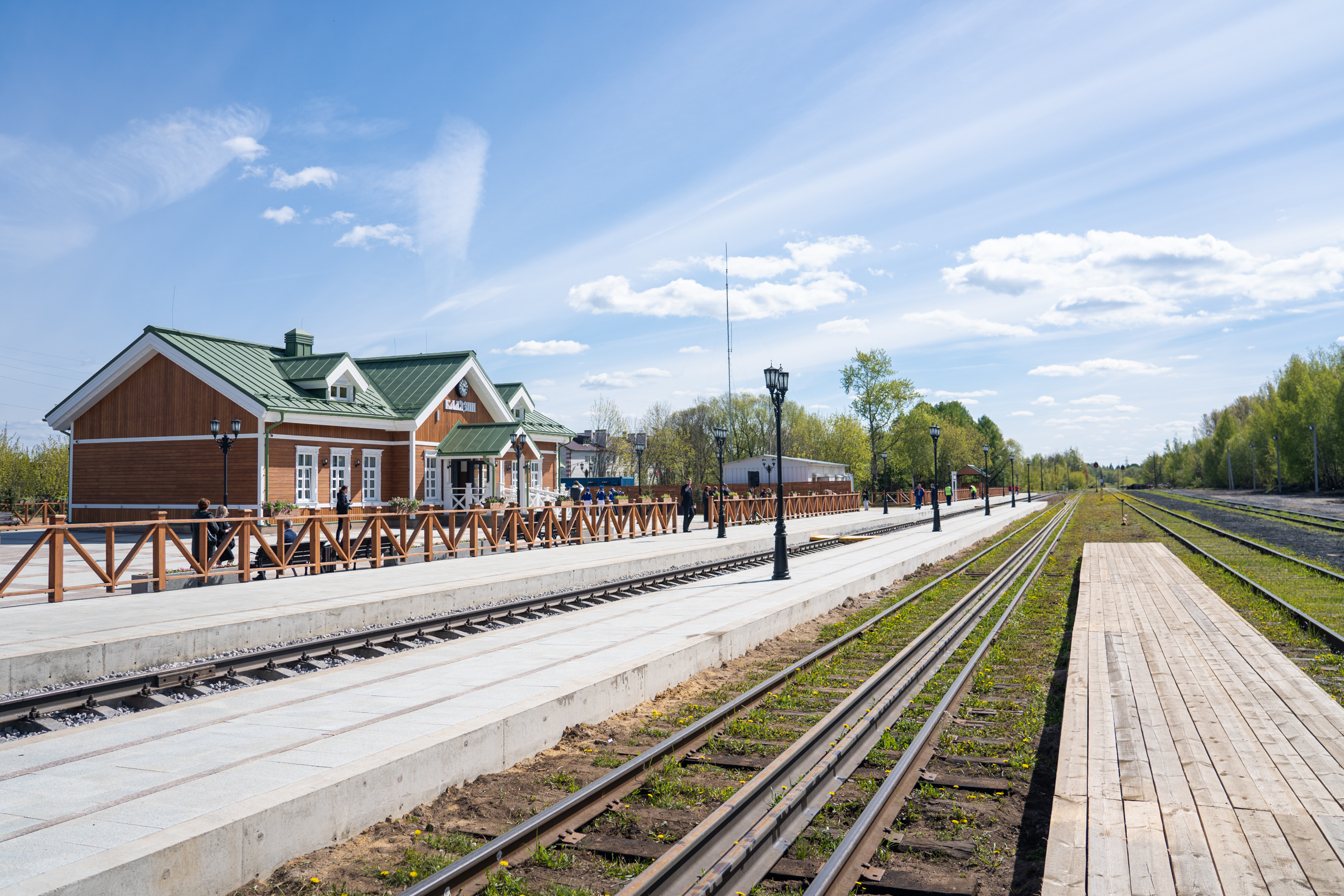 Блогер показал новое здание железнодорожного вокзала в Калязине