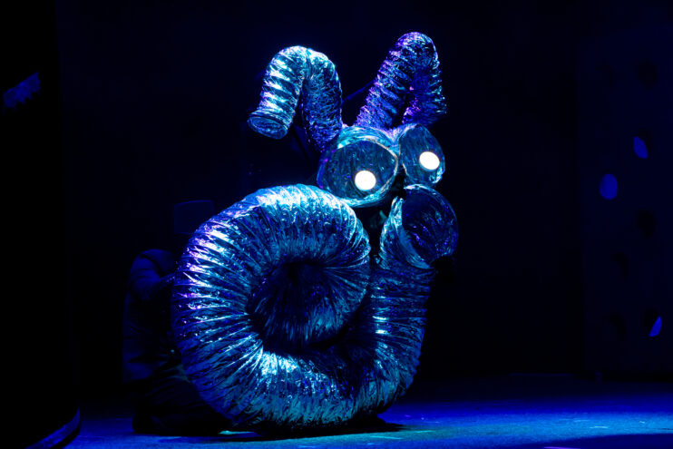 В поисках смысла: В Тверском театре кукол прошла философская премьера «Ночь во вселенной» В поисках смысла: В Тверском театре кукол прошла философская премьера «Ночь во вселенной»