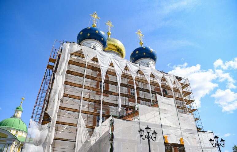 В Твери до 1 июля завершат наружную отделку Спасо-Преображенского собора