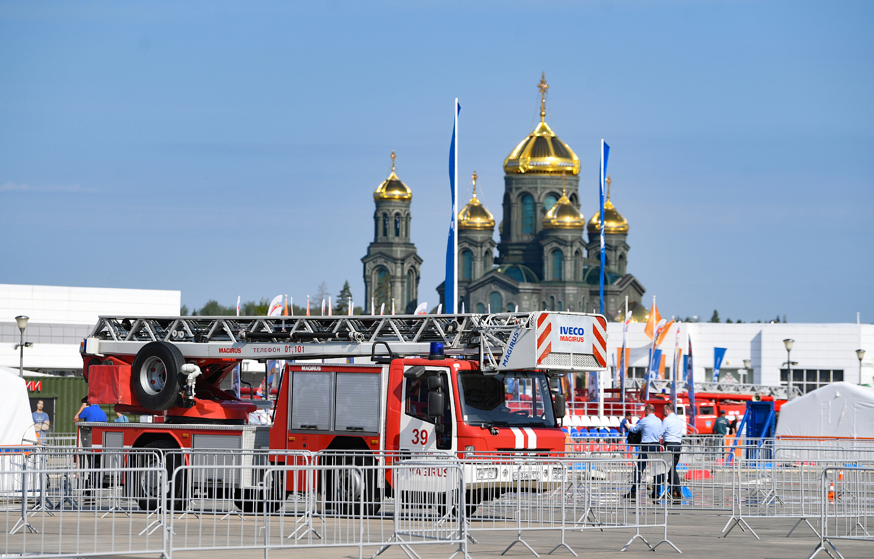 Игорь Руденя принял участие в открытии XV Международного салона средств обеспечения безопасности «Комплексная безопасность-2024»