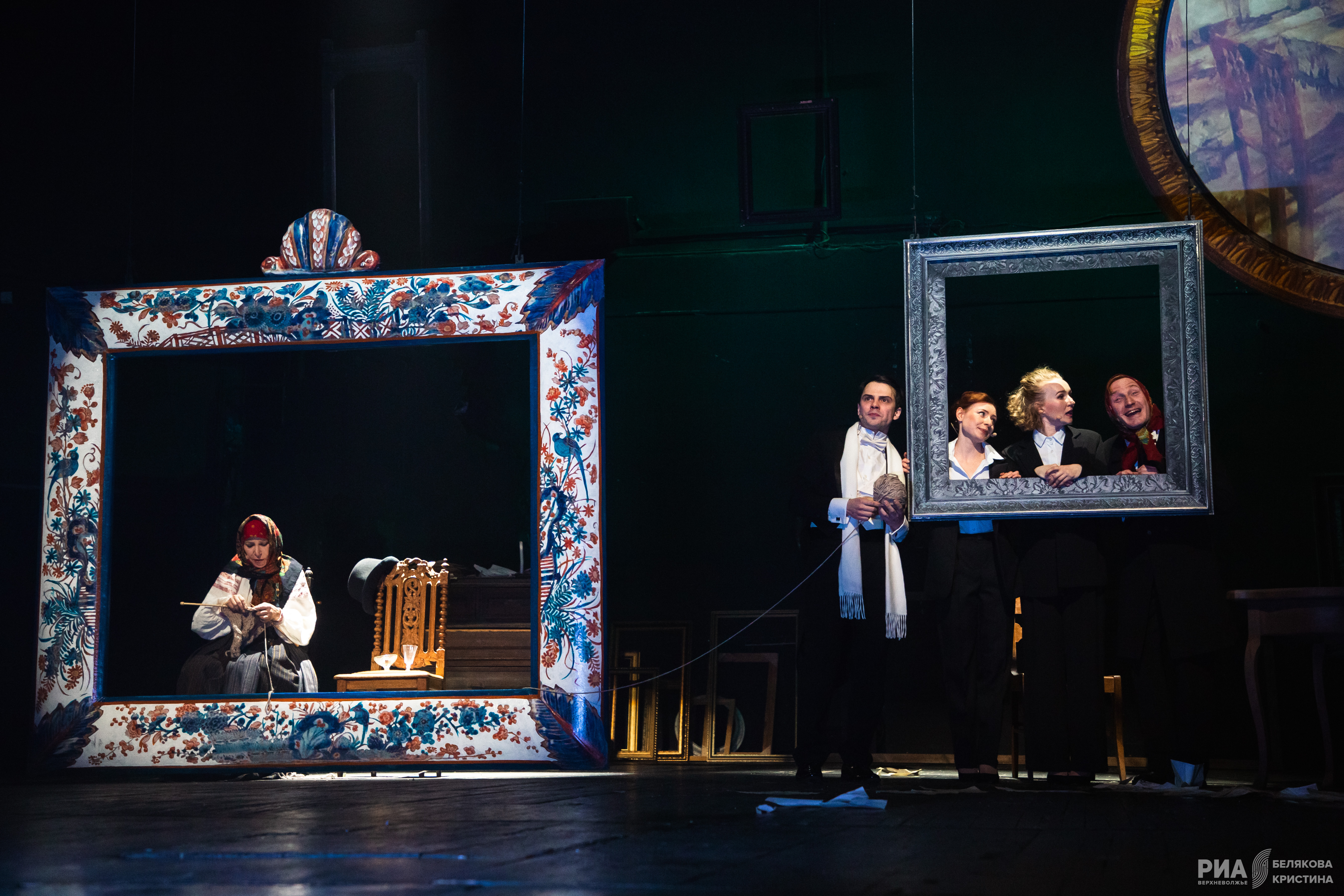 Многоликий Пушкин: Актеры Тверского ТЮЗа сыграли поэта в новой постановке