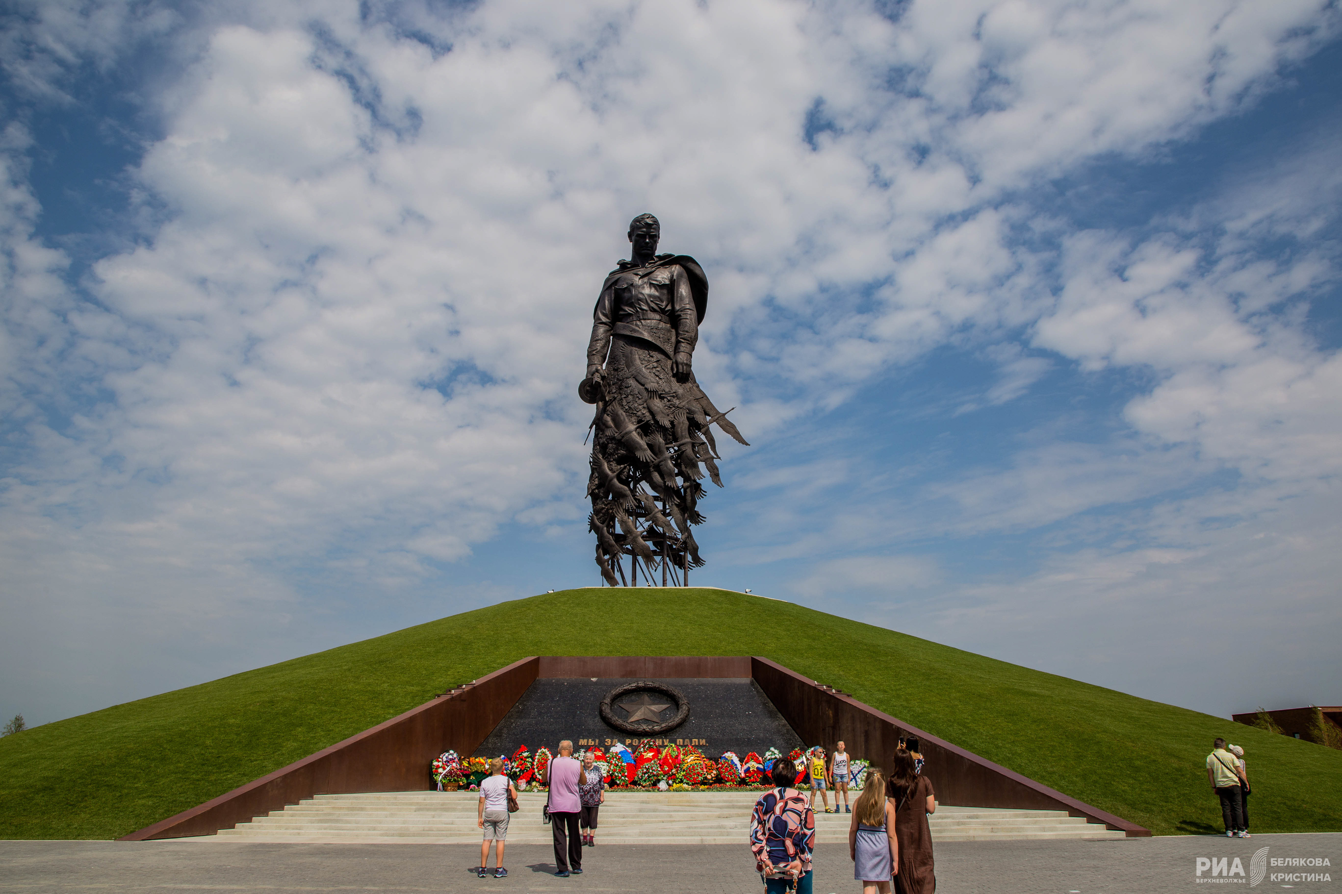 Как создавался величественный Ржевский мемориал Советскому солдату Как создавался величественный Ржевский мемориал Советскому солдату