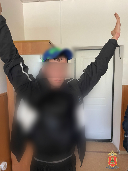 В Твери задержали наркозакладчиков с крупной партией героина