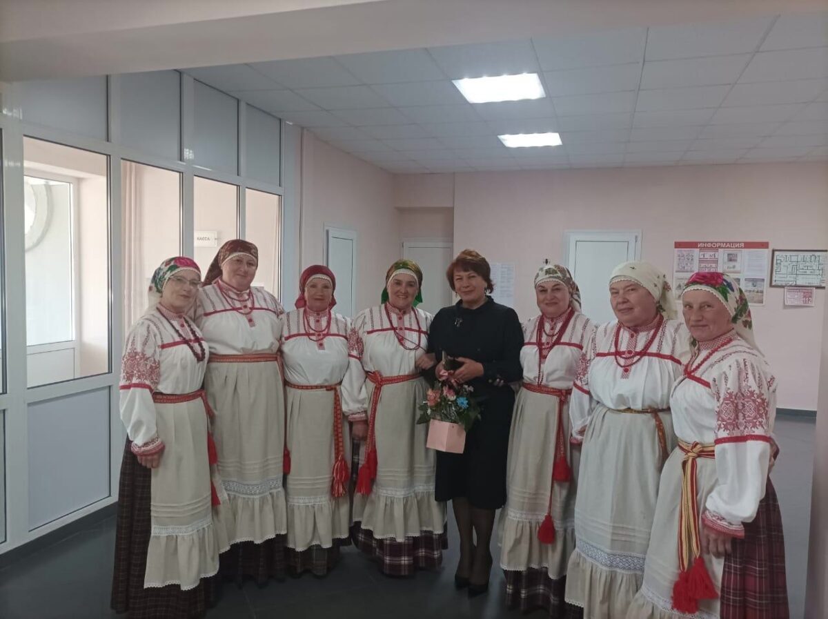 В Вышневолоцком округе прошел гала-концерт областного конкурса народных хоров В Вышневолоцком округе прошел гала-концерт областного конкурса народных хоров