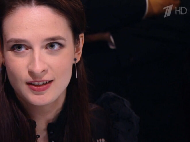 Жительница Твери стала участницей первой игры летней серии "Что? Где? Когда?"