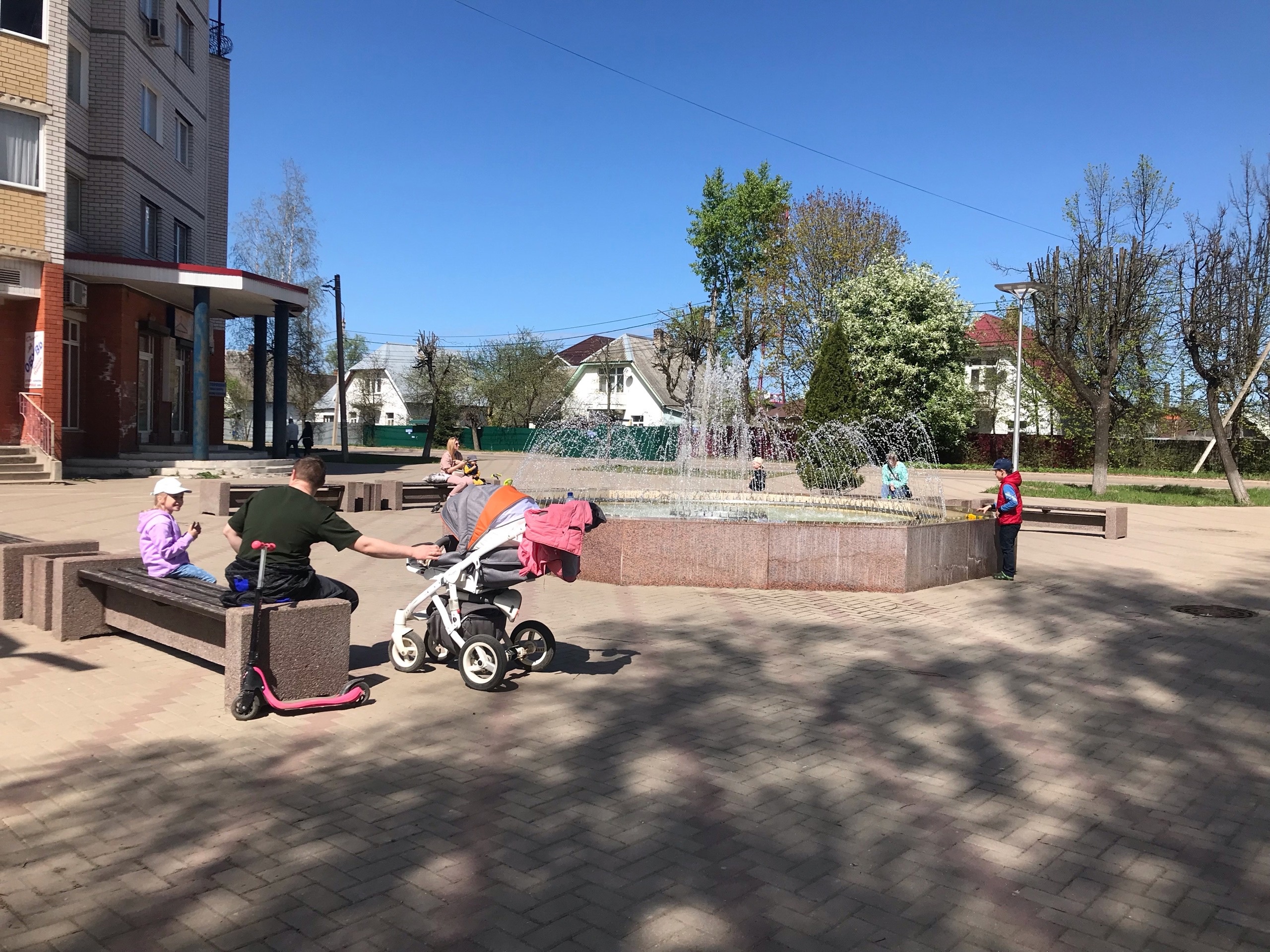 В городе Нелидово отмечают Первомай