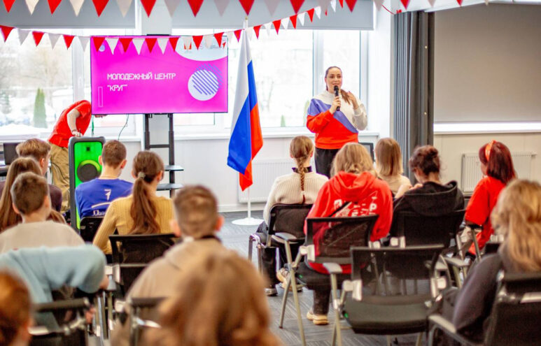 Молодежный центр Твери приглашает подростков на интересные и познавательные смены летнего лагеря
