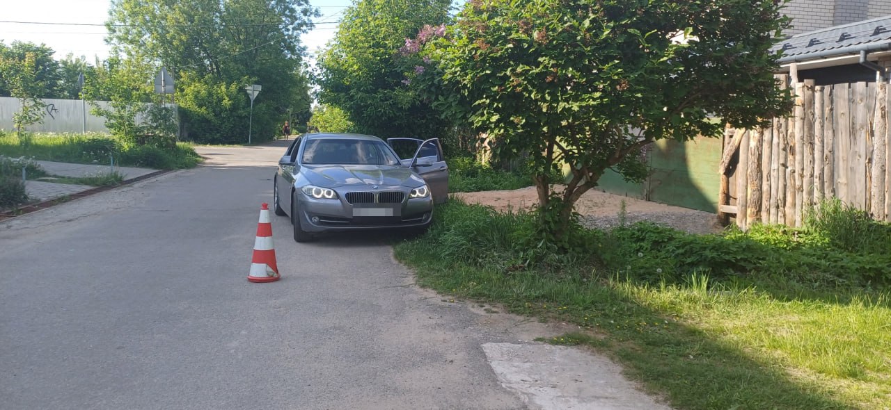 В Твери владелица иномарки без прав сбила несовершеннолетнего пешехода В Твери владелица иномарки без прав сбила несовершеннолетнего пешехода
