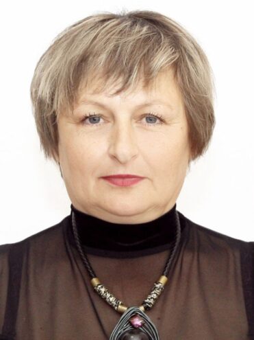 Елена Титова: Подвиг героического поколения учит нас мужеству, трудолюбию и вере Елена Титова: Подвиг героического поколения учит нас мужеству, трудолюбию и вере