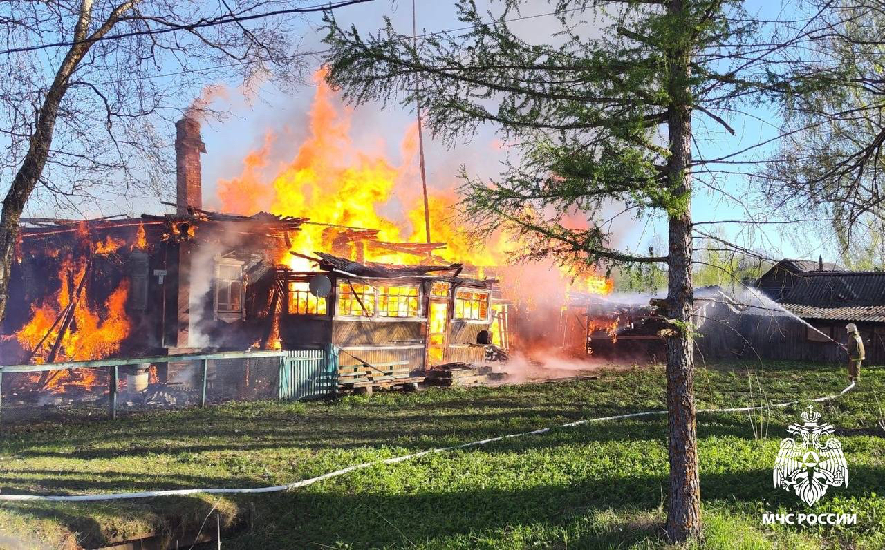В Тверской области сгорел жилой дом