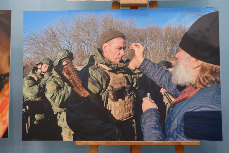 В Твери проходит выставка, посвященная военным священникам В Твери проходит выставка, посвященная военным священникам