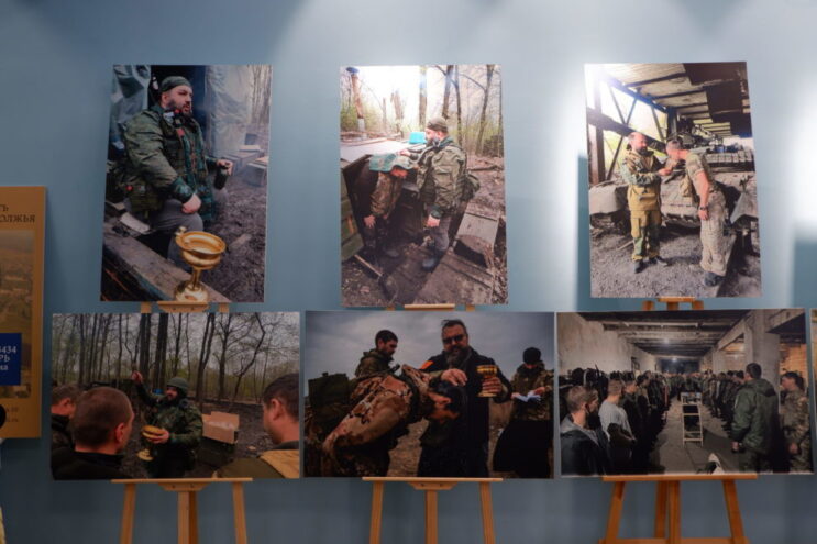 В Твери проходит выставка, посвященная военным священникам