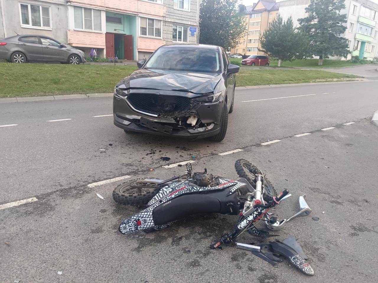 В Тверской области произошло ДТП с подростком на питбайке В Тверской области произошло ДТП с подростком на питбайке