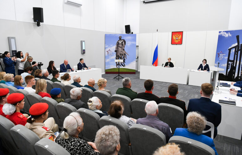 Игорь Руденя выступил с обвинительной речью на заседании Тверского областного суда, по итогам которого был признан факт геноцида фашистами советского народа в годы Великой Отечественной войны