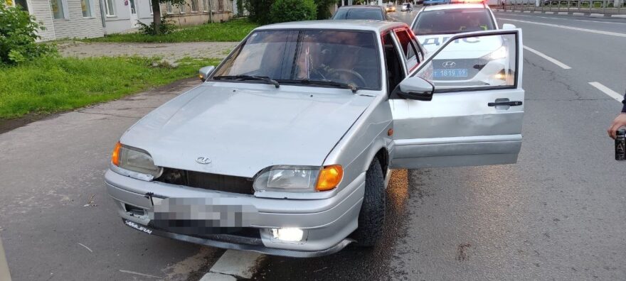В Твери за неделю оштрафовали 93 водителей затонированных автомобилей