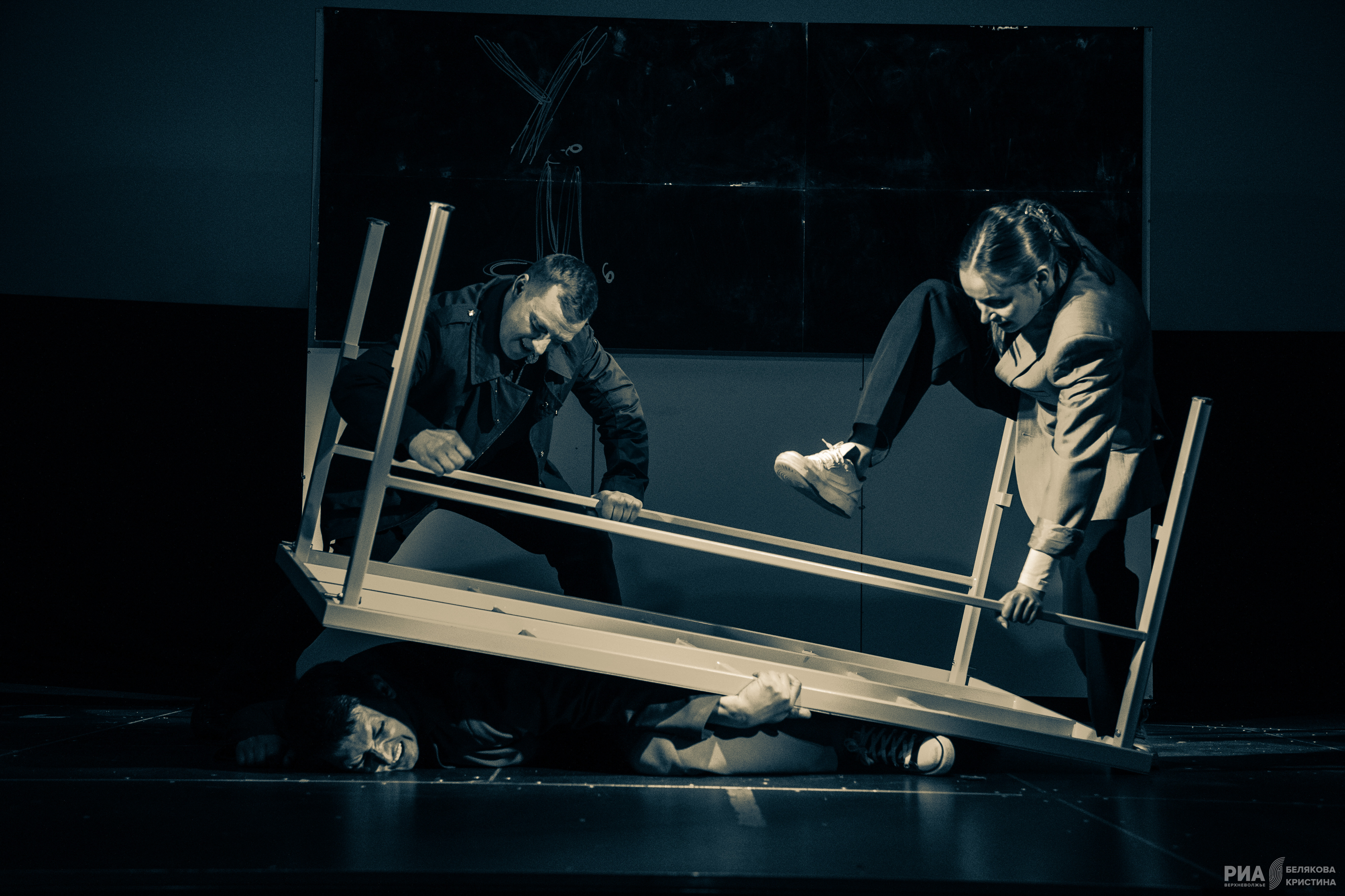 У. М.: Как сходить в ЭТОТ ТЕАТР и не сойти с ума