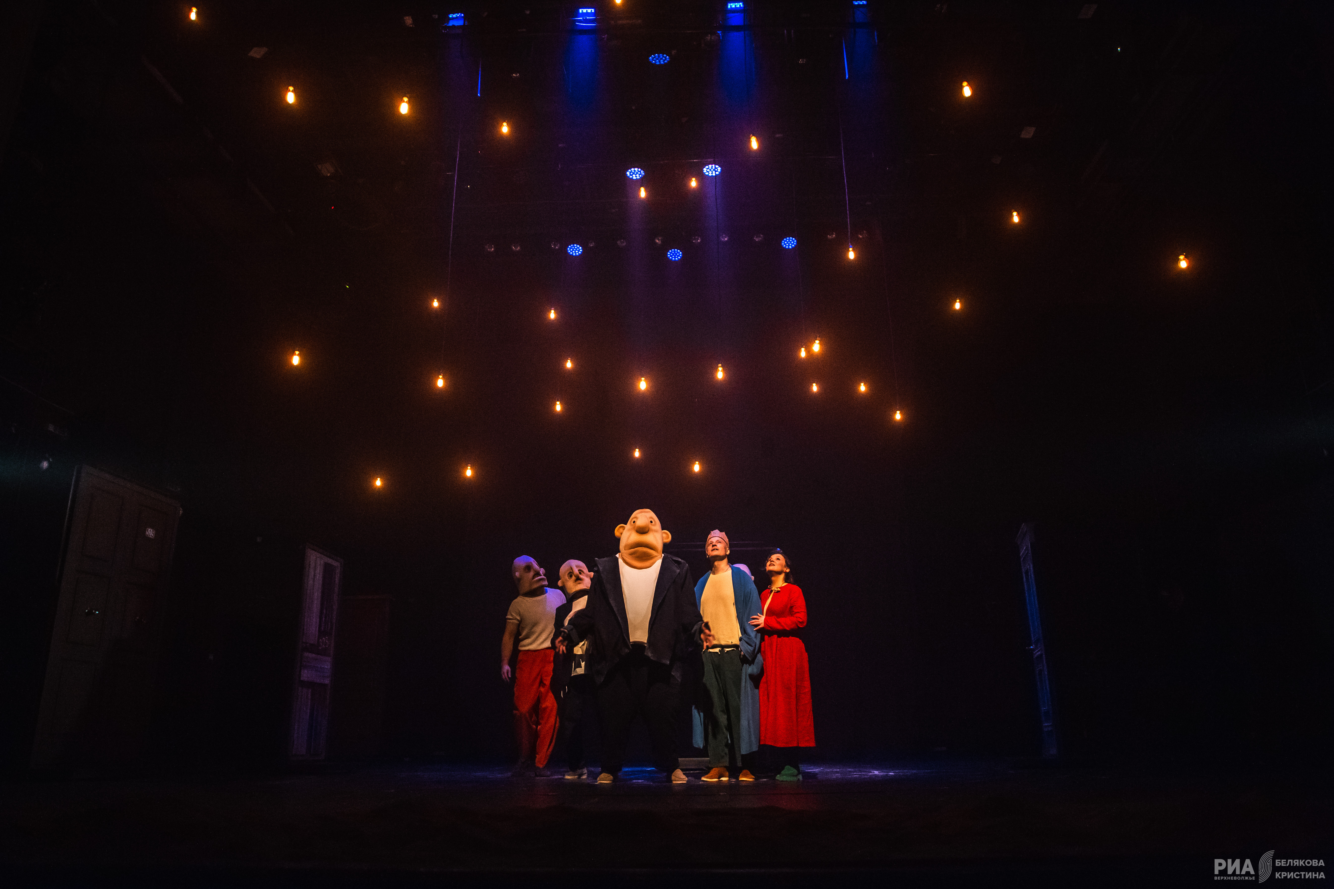 Уже не Маленький принц: В Тверском ТЮЗе герой отправился на поиски своего внутреннего ребенка