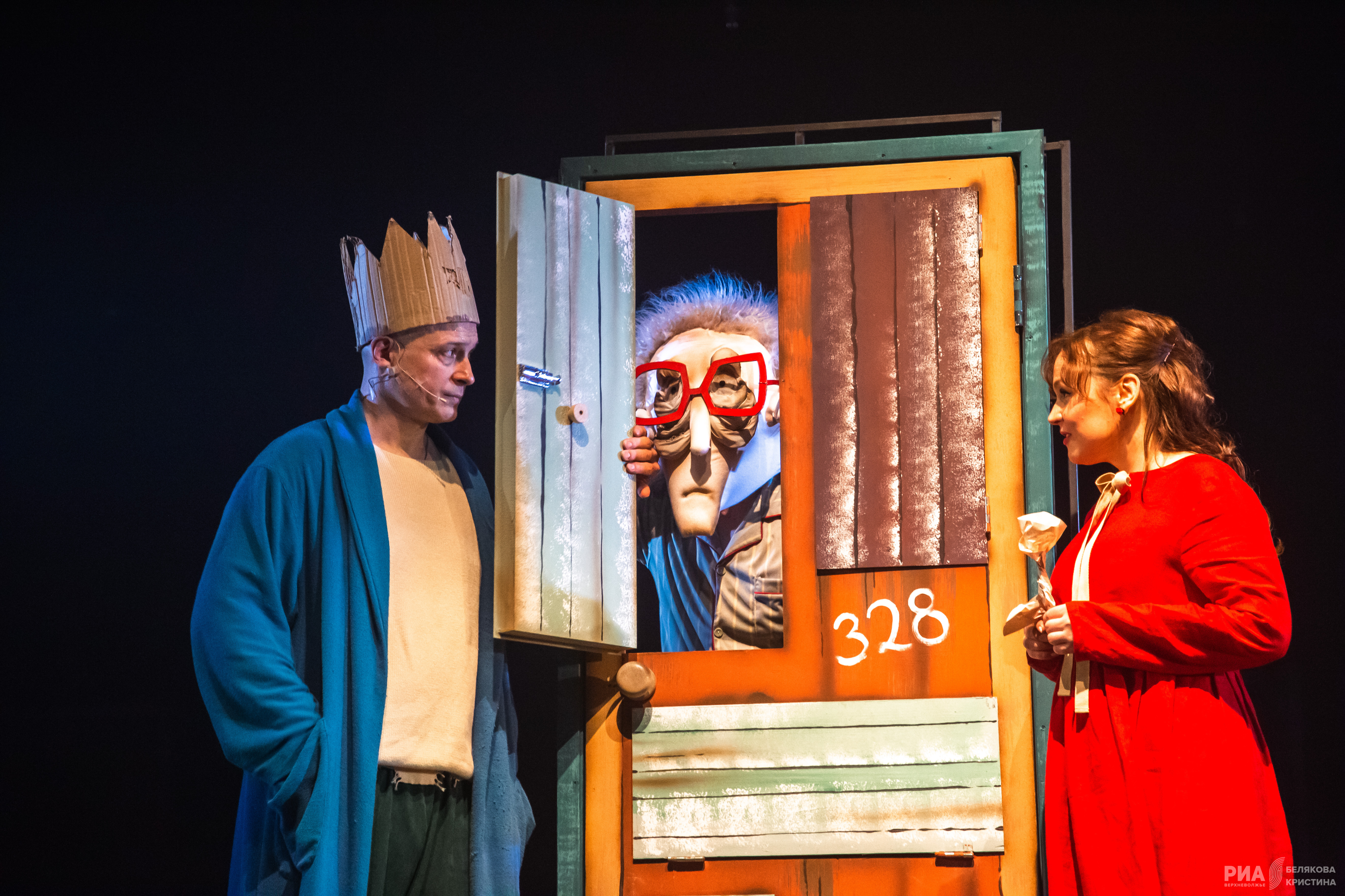 Уже не Маленький принц: В Тверском ТЮЗе герой отправился на поиски своего внутреннего ребенка