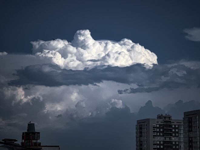 Гроза задержится в Тверской области до пятницы