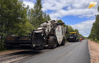 В Тверской области ремонтируют дорогу, по короткой проходит туристический маршрут Пушкинское кольцо