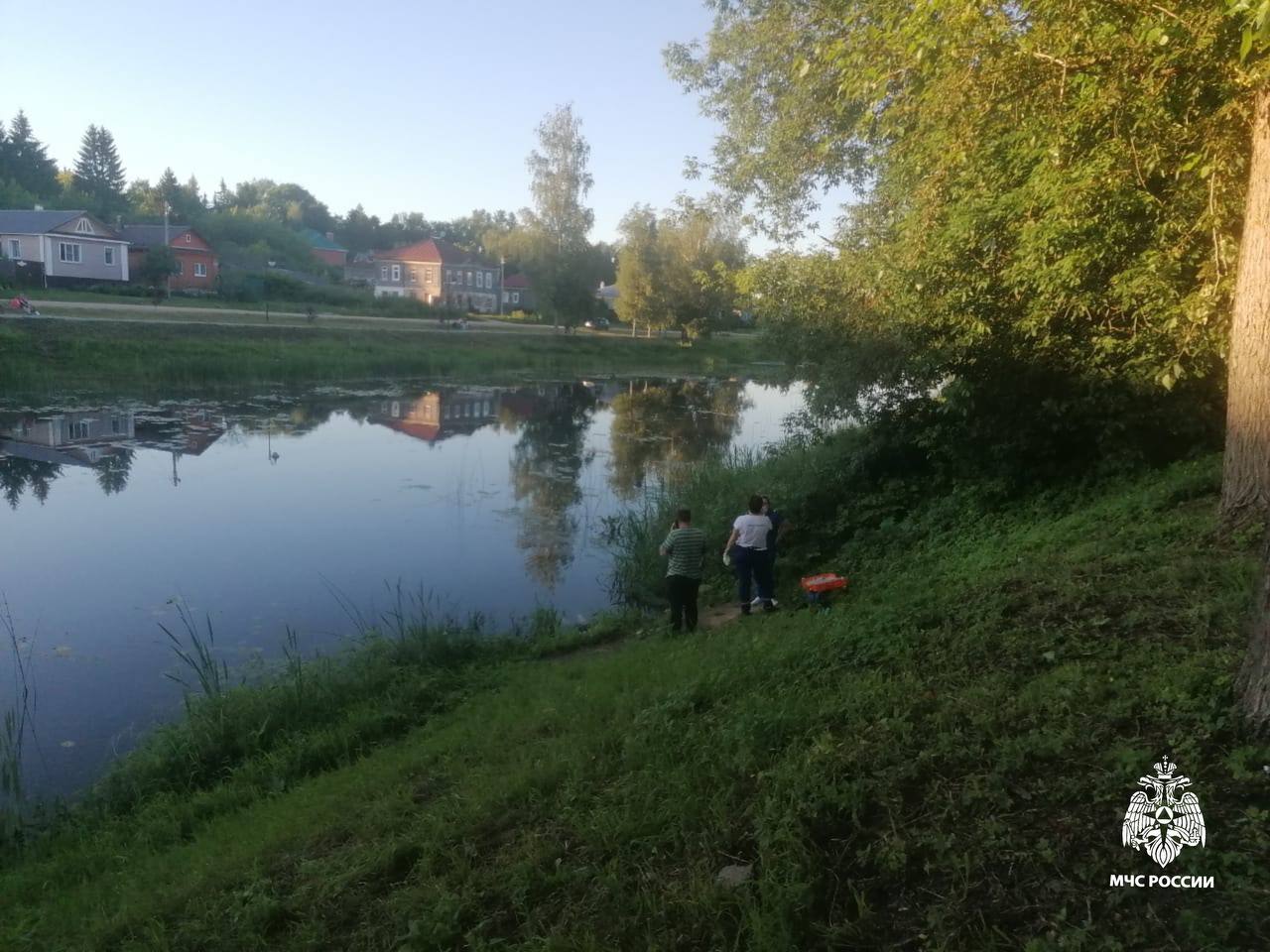 В Тверской области утонул молодой человек В Тверской области утонул молодой человек