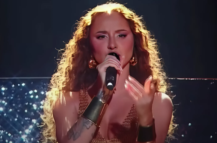 ANNA ASTI стала лучшей певицей с лучшей песней года