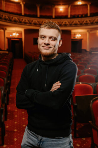 Путь на сцену: Новые лица в Тверском академическом театре драмы