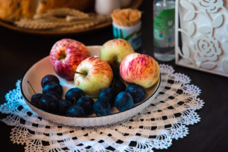 Гастроэнтеролог посоветовала мыть фрукты даже в кожуре Гастроэнтеролог посоветовала мыть фрукты и овощи даже в кожуре