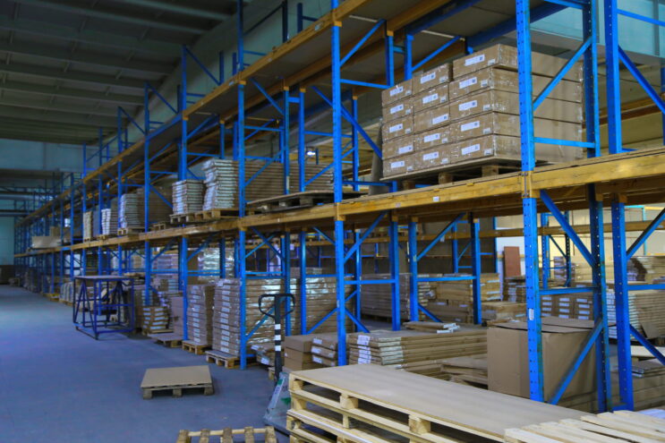 Производитель из Тверской области поставил мебель для киногорода «Москино»