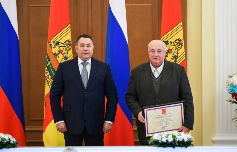 Владимир Сапунов: Необходимо повышать доходы людей, работающих в лесной отрасли Владимир Сапунов: Необходимо повышать доходы людей, работающих в лесной отрасли