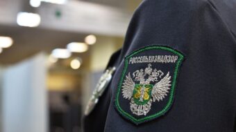 В Осташковском округе обнаружили свалку строительных отходов на сенокосе В Осташковском округе обнаружили свалку строительных отходов на сенокосе