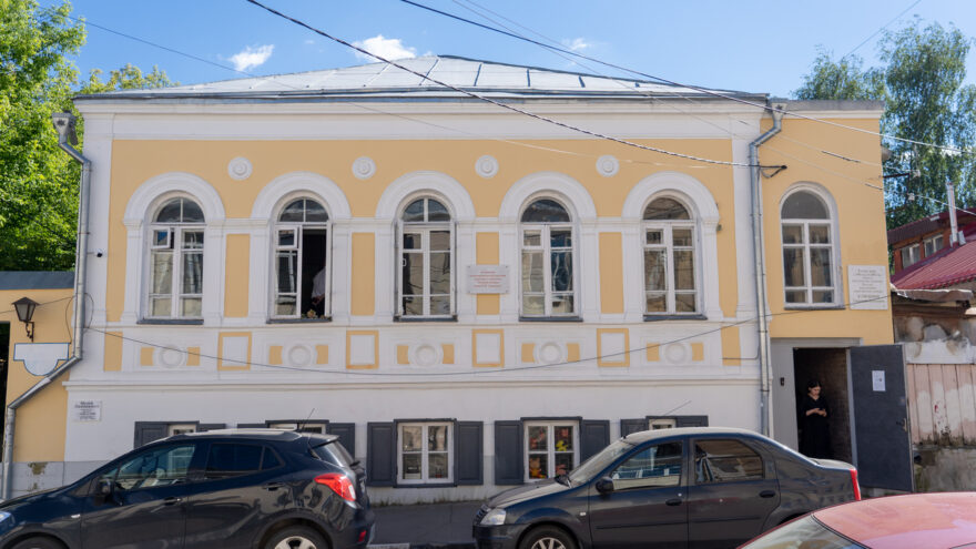 Три поколения - одна выставка: В тверской галерее представили работы династии Переяславцев-Дроновых Три поколения - одна выставка: В тверской галерее представили работы династии Переяславцев-Дроновых