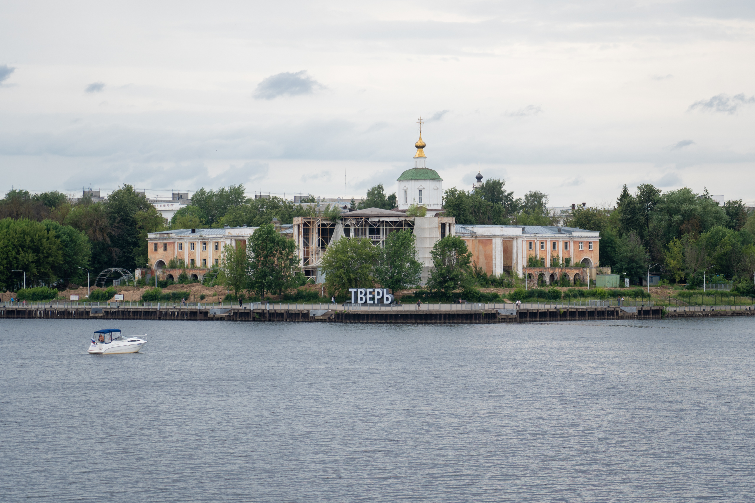 Губернатор Тверской области внес ясность в судьбу Речного вокзала Губернатор Тверской области внес ясность в судьбу Речного вокзала