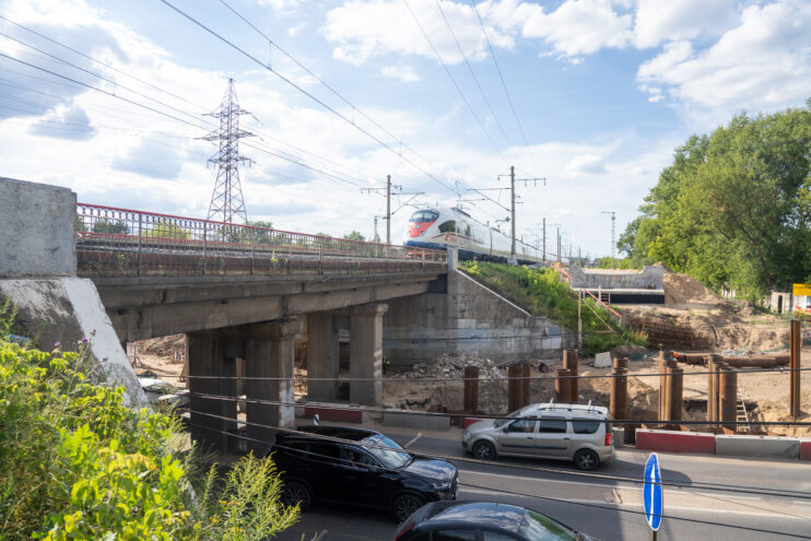 От Западного моста до реконструкции земского училища: Фоторепортаж крупных Тверских строек От Западного моста до реконструкции земского училища: Фоторепортаж крупных Тверских строек