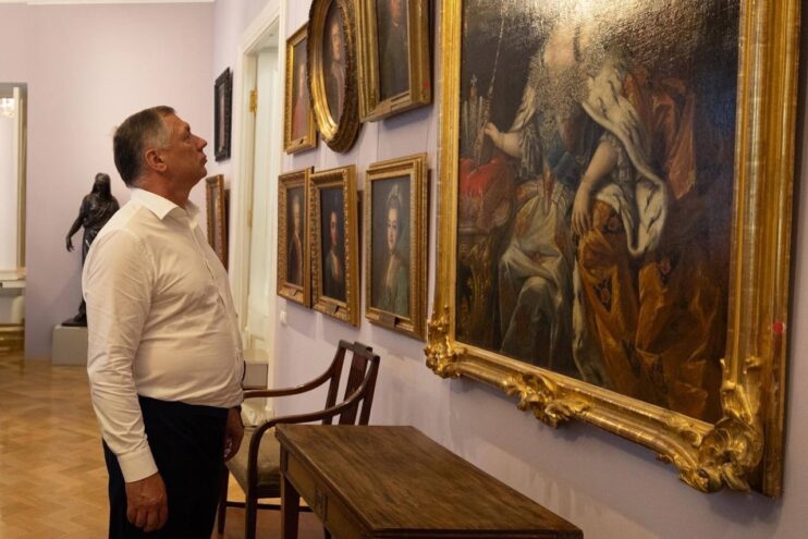 Марат Хуснуллин посетил главную достопримечательность Твери